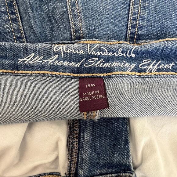 Gloria Vanderbilt Amanda Cropped Jeans 18W Blue Denim Slimming Stretch Plus Size - Picture 4 of 7